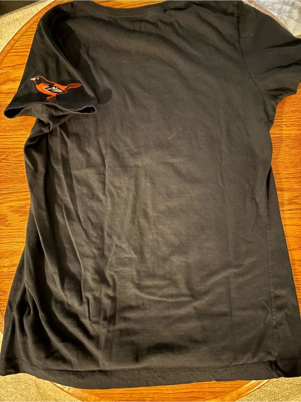 Woman’s Nike Orioles Baseball Short Sleeve Tee Black with Orange Logo - Picture 4 of 4